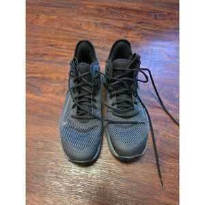 Mens Black Nike LeBron James Witness 4 shoes sneakers size 10.5 EUC